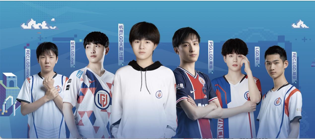 他与卢卡库 他与卢卡库