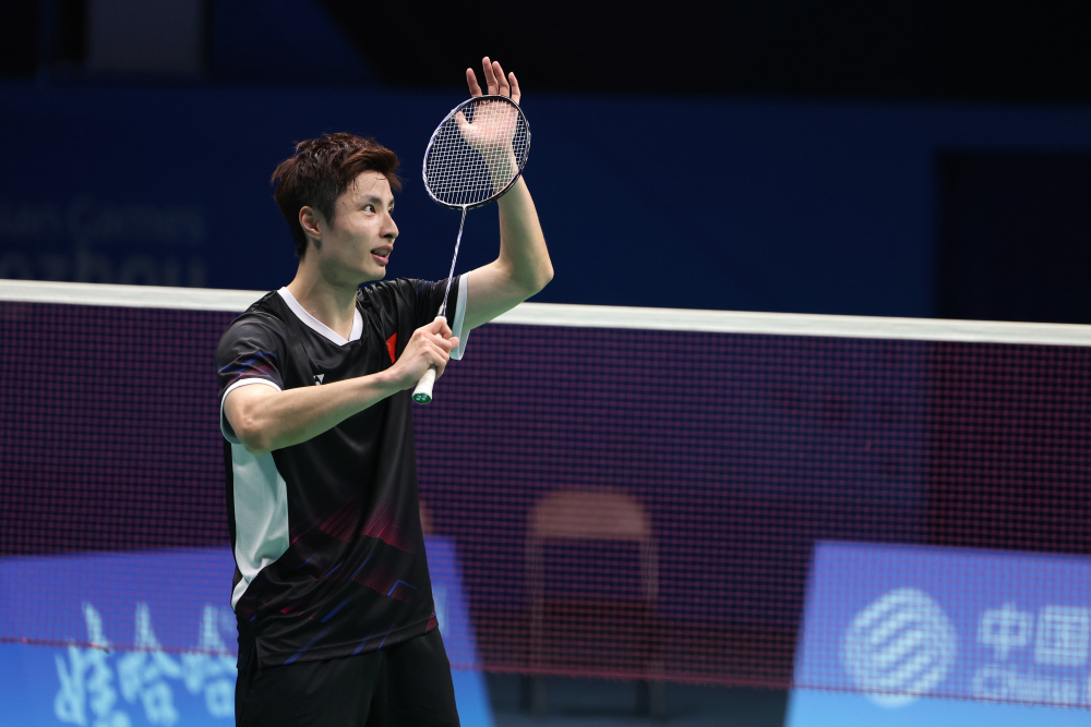 而围绕Th 而围绕Th